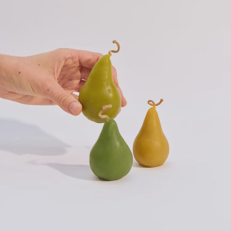 Poppy + Sage | Pear Beeswax candle