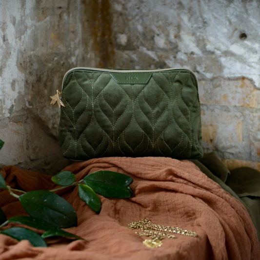 FLOX | Ahi Velvet Cosmetic Case