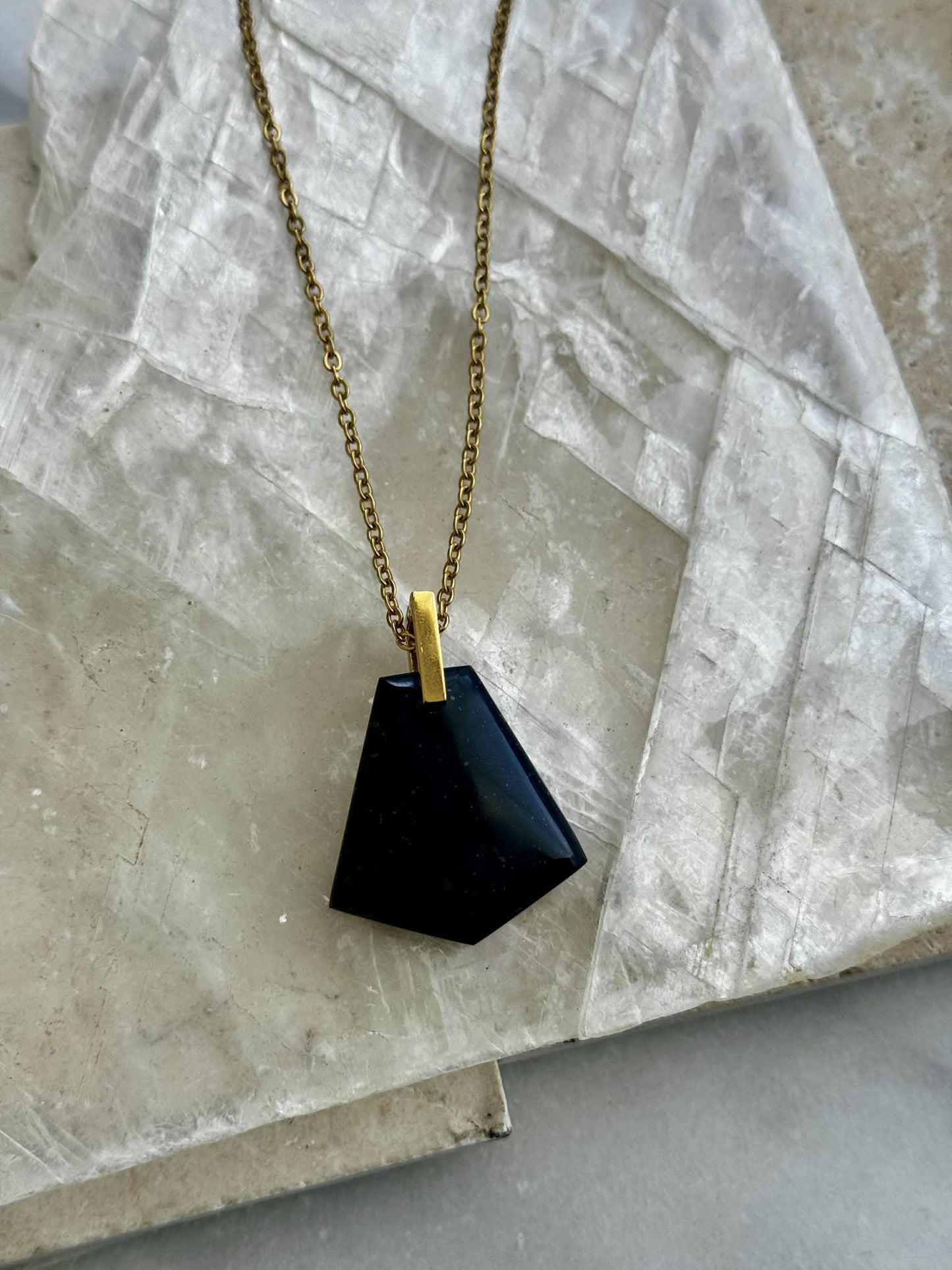 Natalie Kere | Black Pounamu