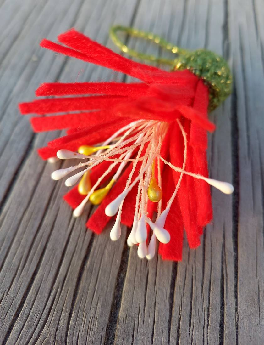 Pohutukawa decoration