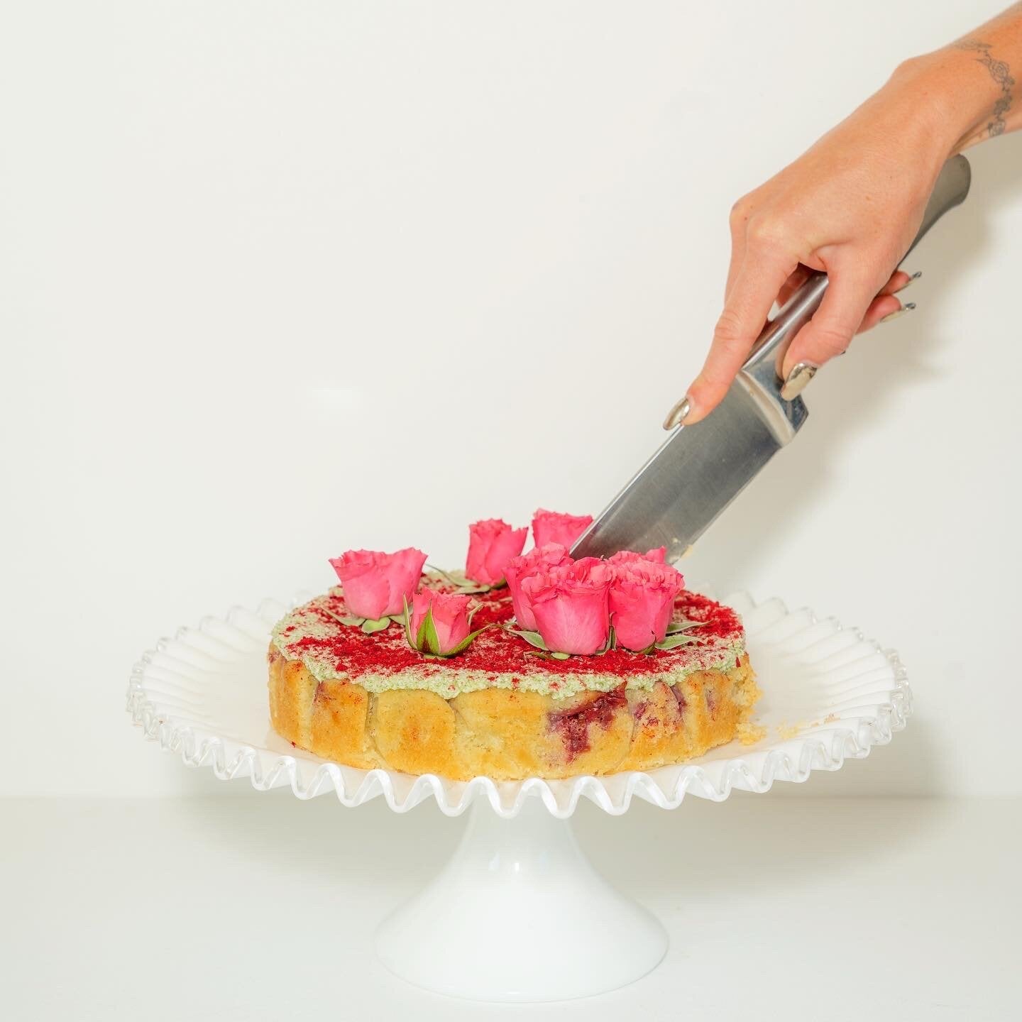 Coconut, Raspberry, Kaffir Lime Cake Kit