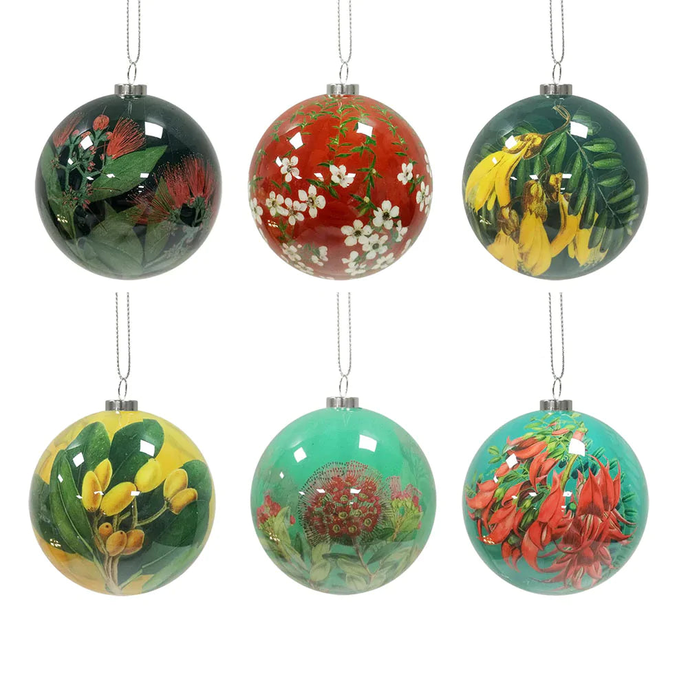 NZ Flora Baubles