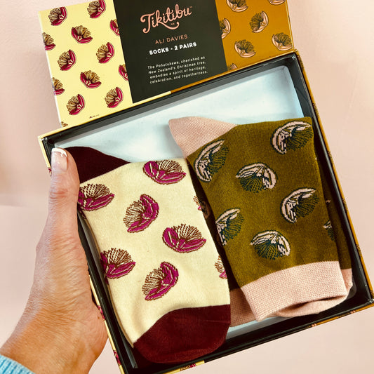 Ali Davies Socks | Pohutukawa Boxed Set