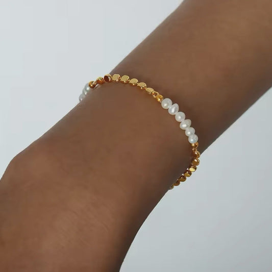 Spaced Pearl Bracelet
