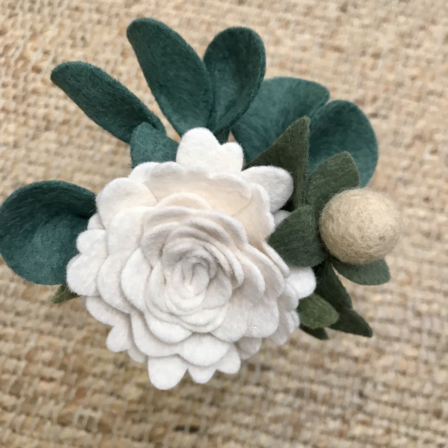 Bud vase posy