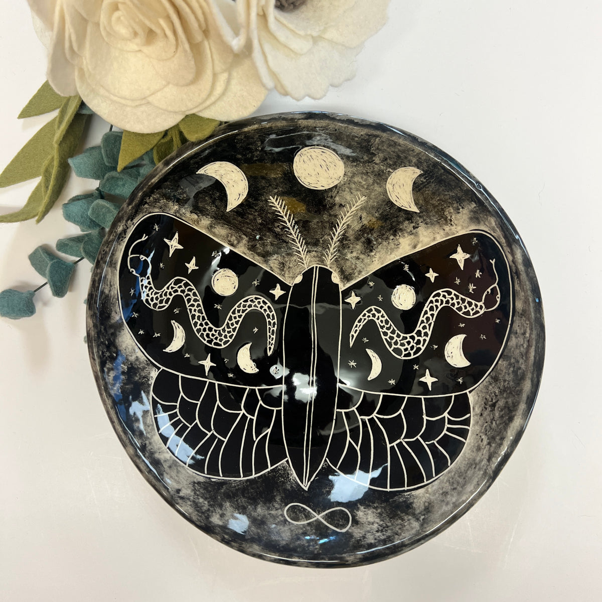 Black Midnight Moth | Large Bowl