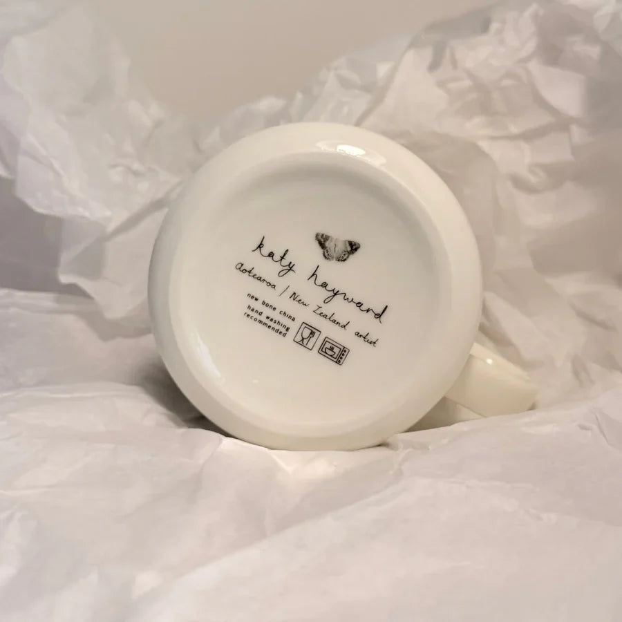 Walking with Aroha – Brown Kiwi Cup from Katy Hayward