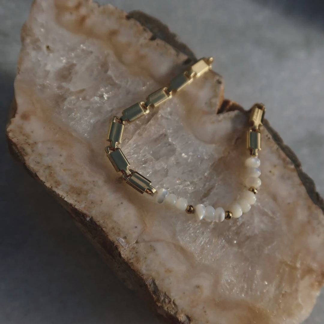 Bracelet - Pearl + Chain