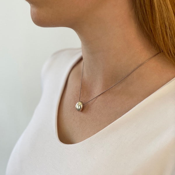 Louise Douglas | Pebble Necklace