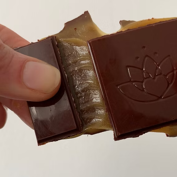 Be Happy | award winning vegan m*lk chocolate with gooey caramel