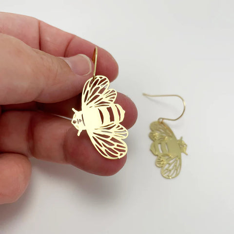 Denz & Co | Bee Dangles in Gold