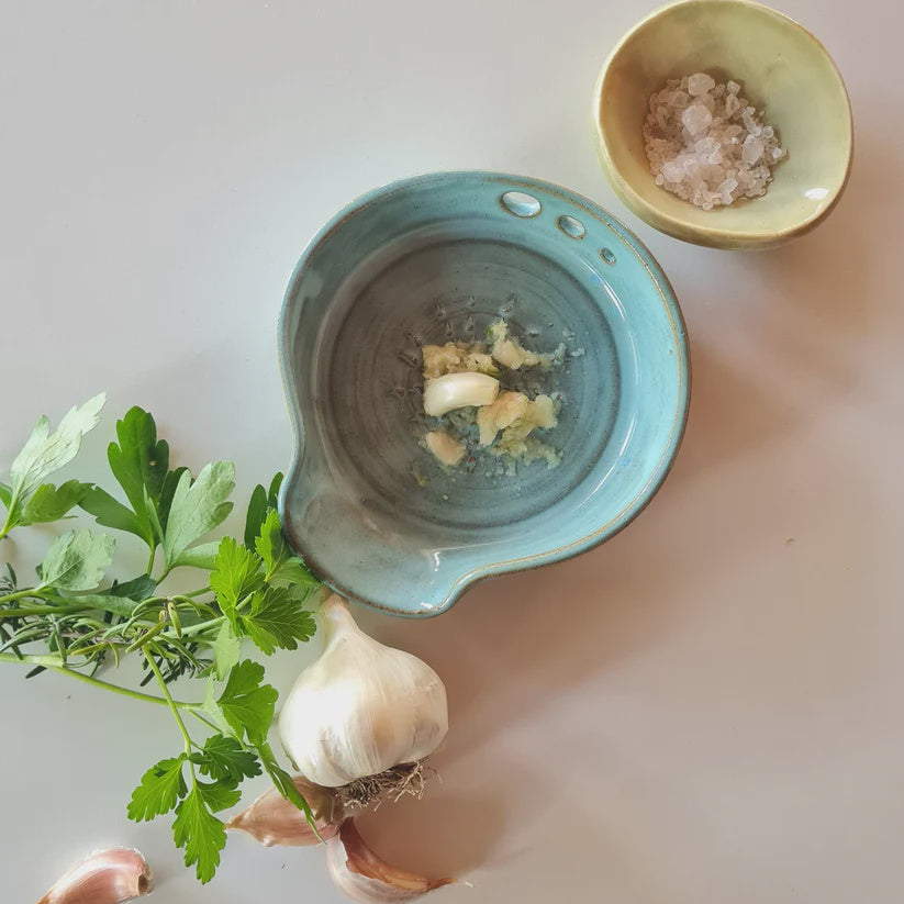 3-in-1 Garlic & Ginger Grater — with Herb Stripper & Spoon Rest