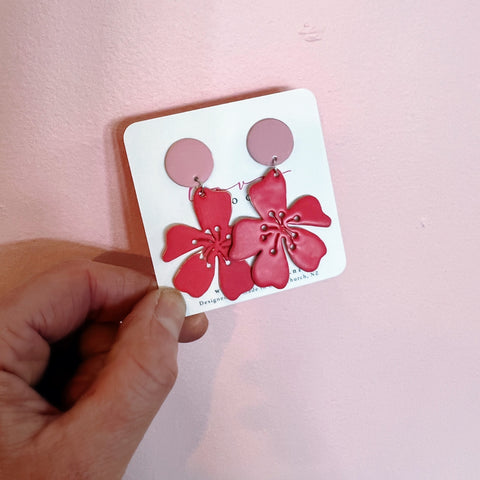 Cleo Flower Drop | Strawberry/Pink
