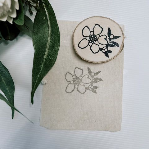 Hand Carved Stamp | Manuka Flower