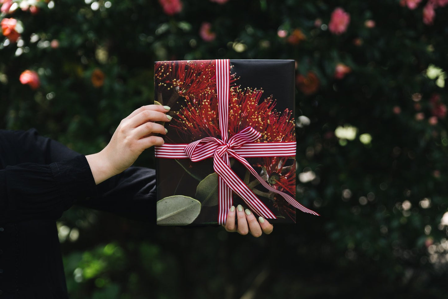The Great NZ Wrapping Paper Book | NZ in Bloom Edition