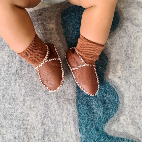 SHEEPSKIN LEATHER BOOTIES - RUSSET | SMALL
